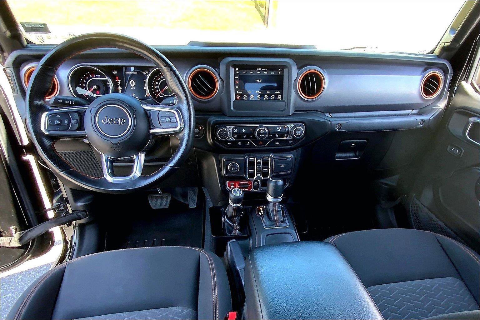 Used 2021 Jeep Gladiator Mojave w/ Cold Weather Group AWD/4WD image 14