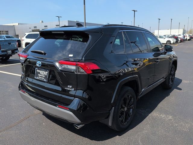 Certified 2024 Toyota RAV4 SE image 7