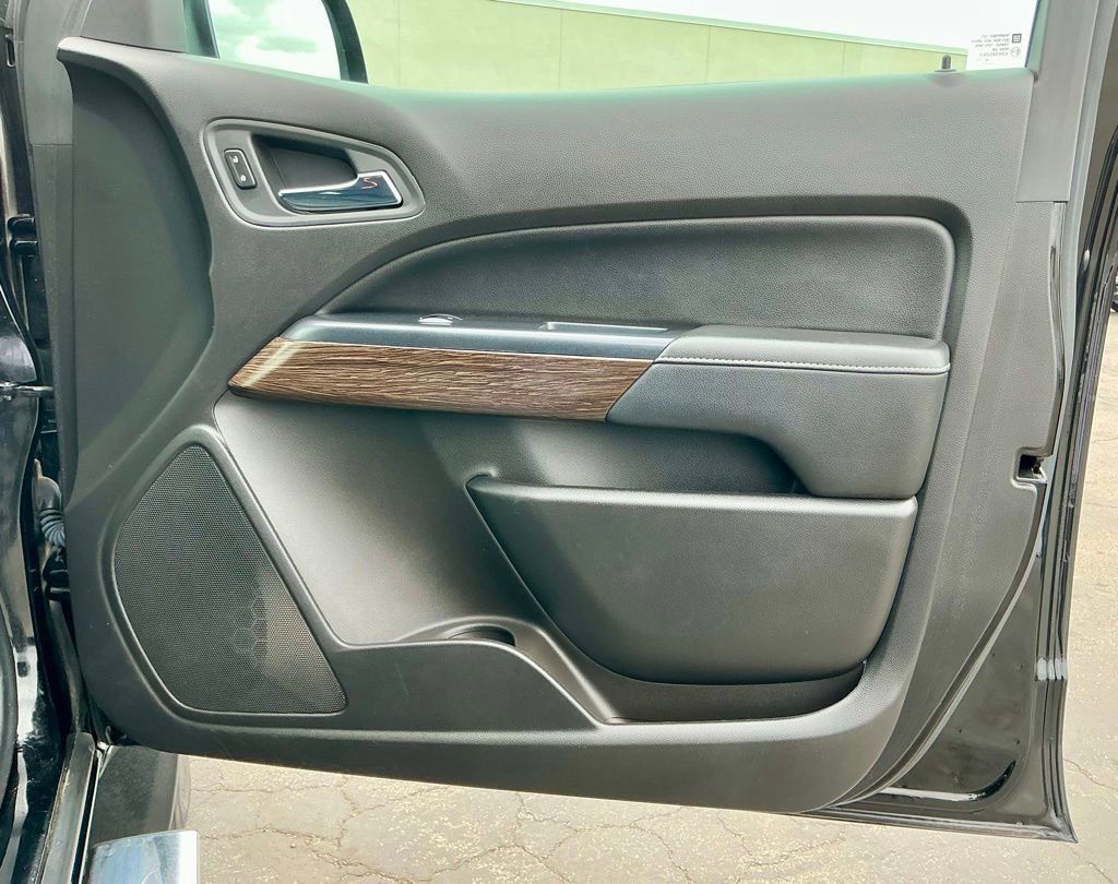 Used 2017 GMC Canyon Denali image 22