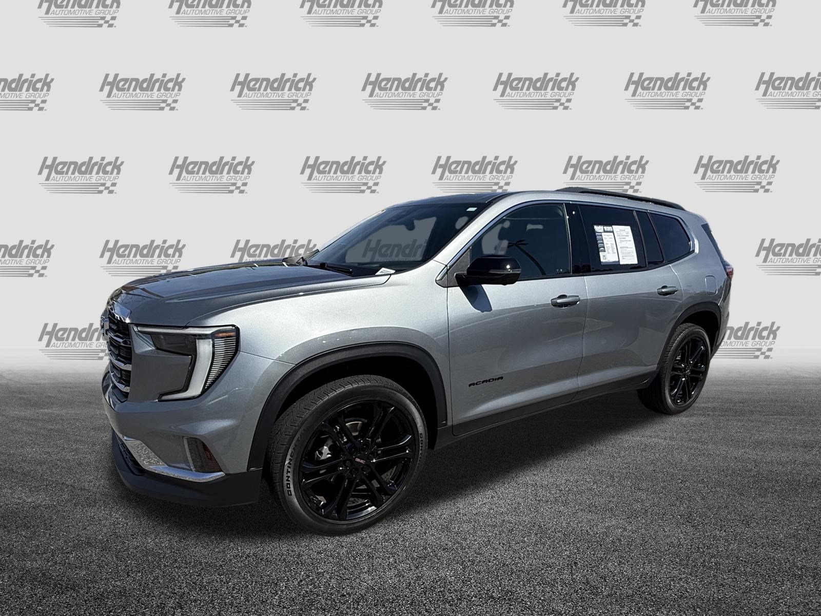 Used 2025 GMC Acadia Elevation w/ Elevation Premium Package FWD image 5