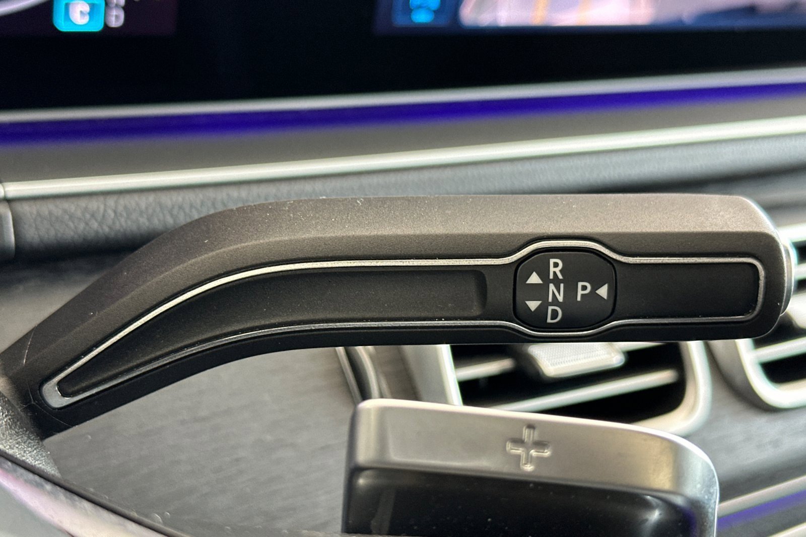 Used 2024 Mercedes-Benz GLS 450 4MATIC image 23