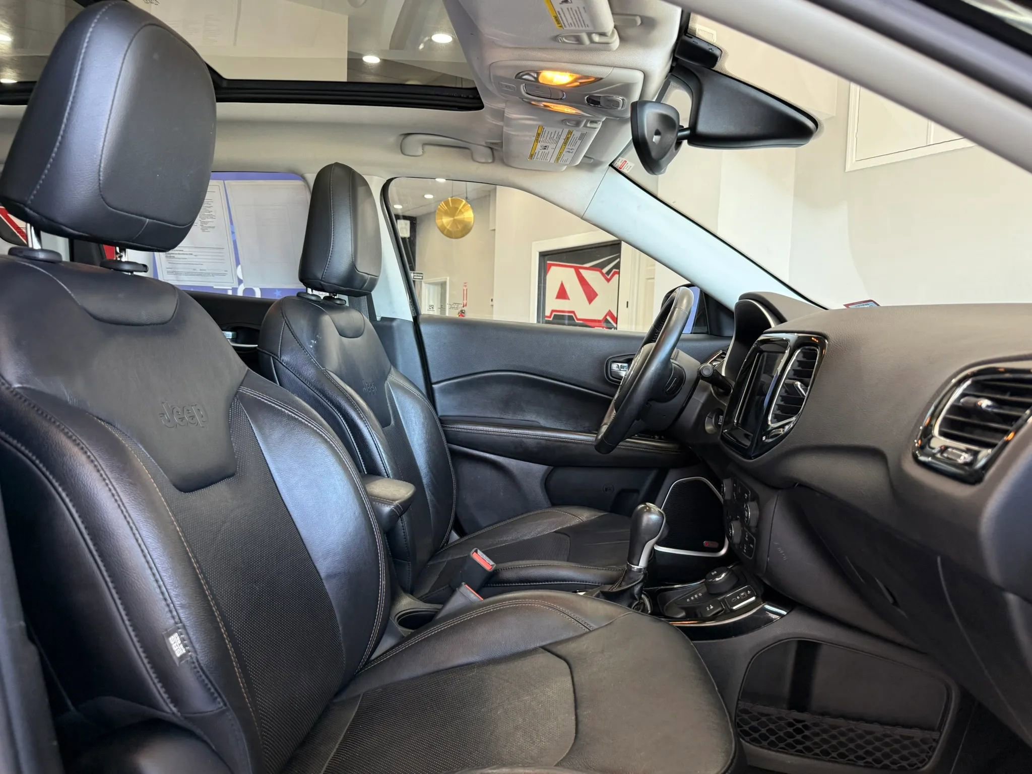 Used 2017 Jeep Compass Limited AWD/4WD image 24