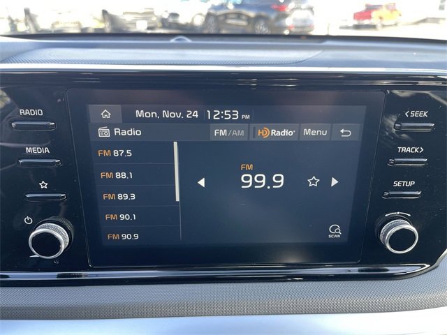 Used 2022 Kia K5 LXS image 16