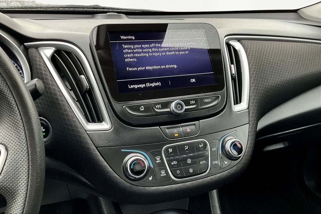 Used 2025 Chevrolet Malibu LT image 6