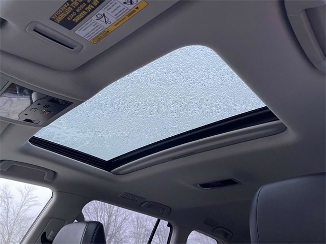 Used 2019 Lexus LX 570 4WD w/ Luxury Package image 18