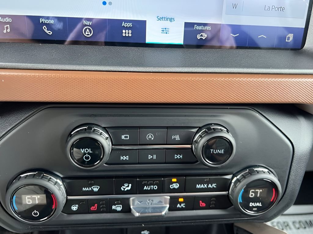 Used 2024 Ford Bronco Outer Banks image 24