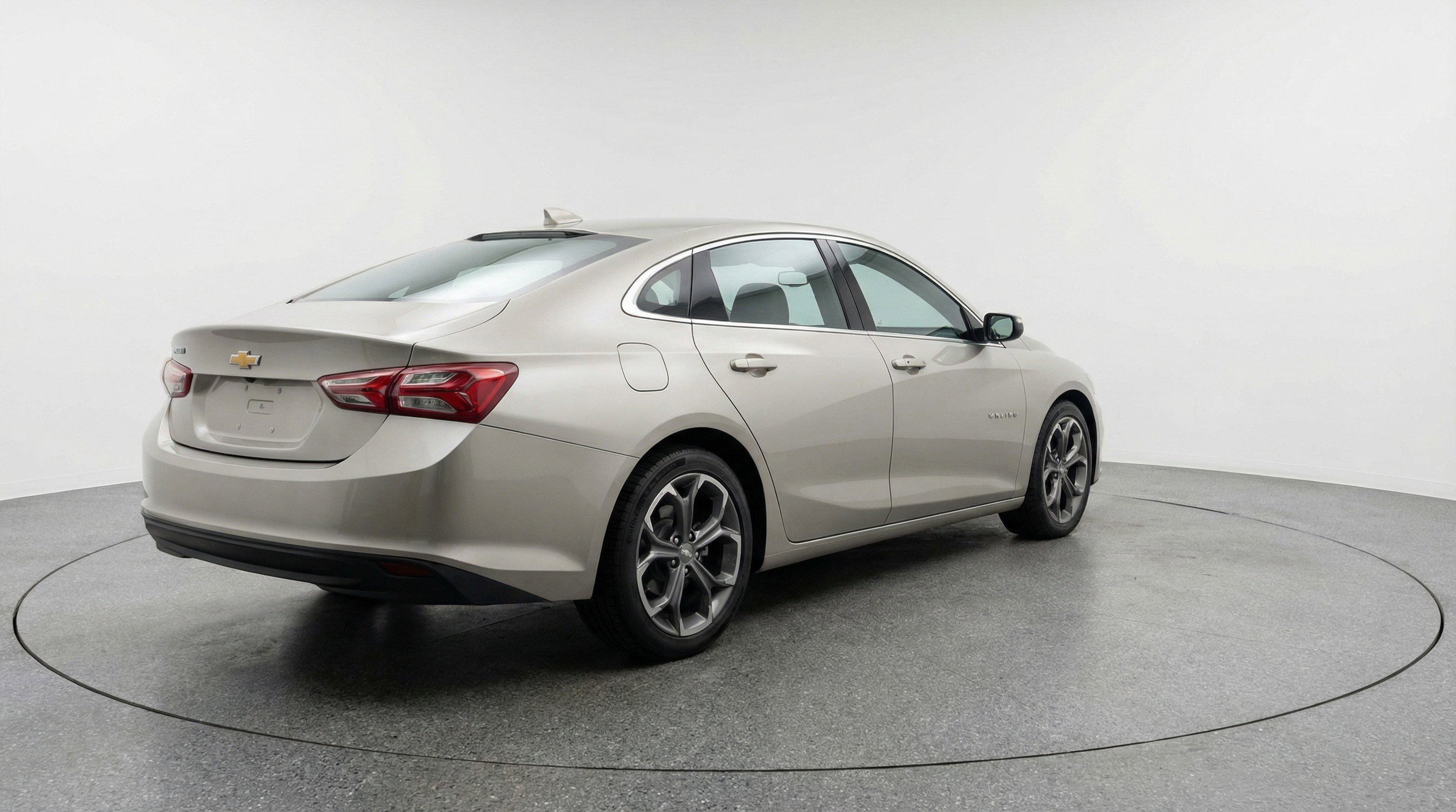 Used 2024 Chevrolet Malibu LT image 9