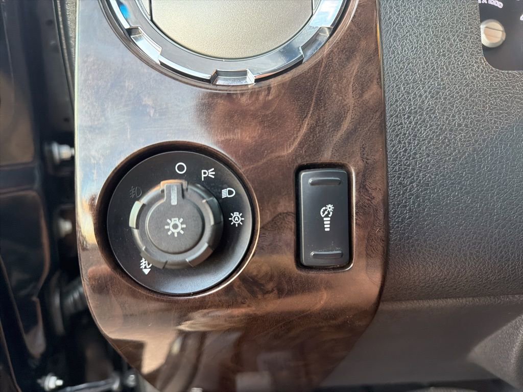 Used 2016 Ford F450 Platinum w/ FX4 Off Road Package AWD/4WD image 42