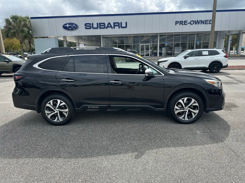 Used 2021 Subaru Outback Touring image 2