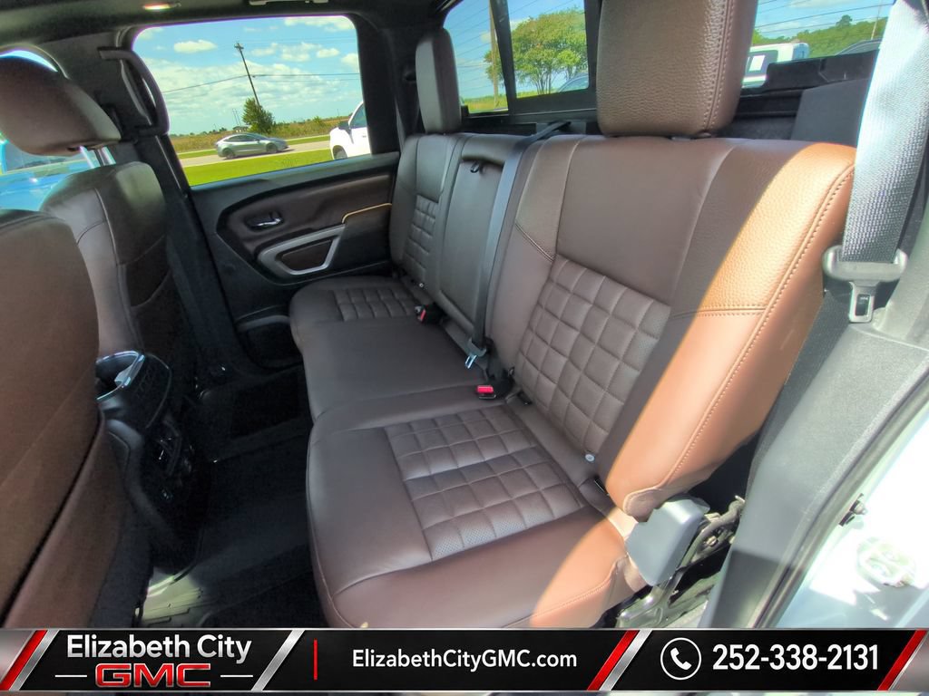 Used 2022 Nissan Titan Platinum Reserve w/ Moonroof Package AWD/4WD image 19