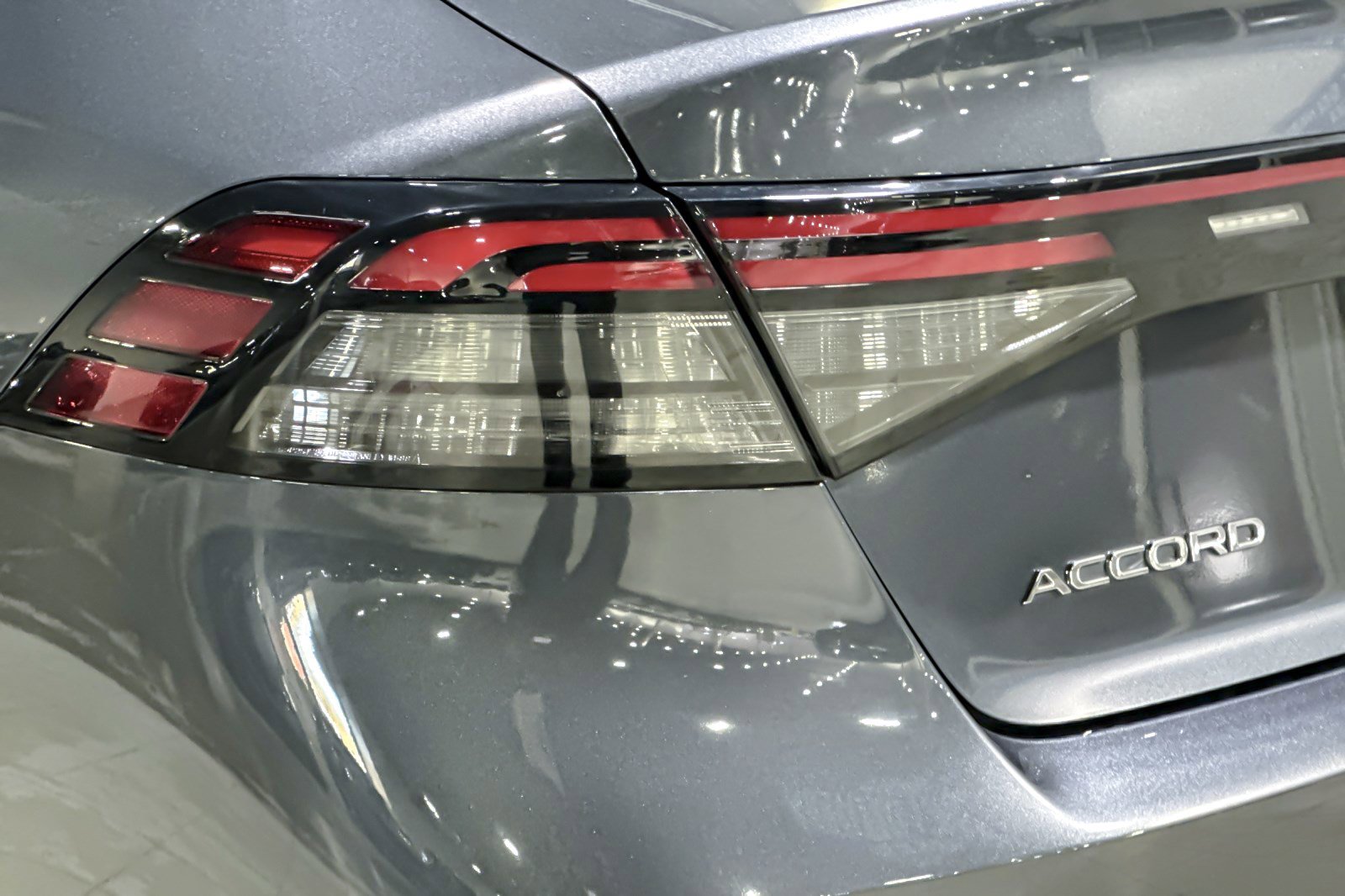 Used 2023 Honda Accord EX image 12