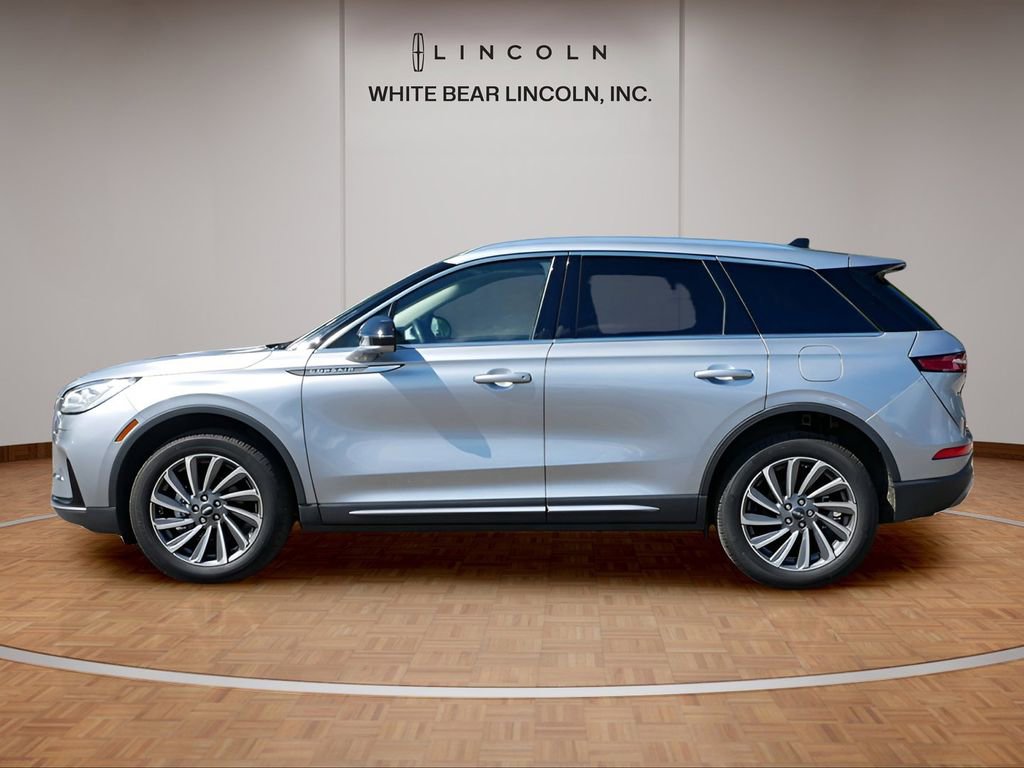 Used 2023 Lincoln Corsair Reserve w/ Equipment Group 201A AWD/4WD image 8