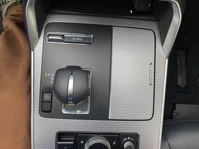 Used 2025 MAZDA CX-90 3.3 Turbo w/ Preferred Package image 14