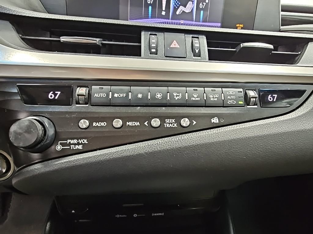 Used 2019 Lexus ES 350 image 19