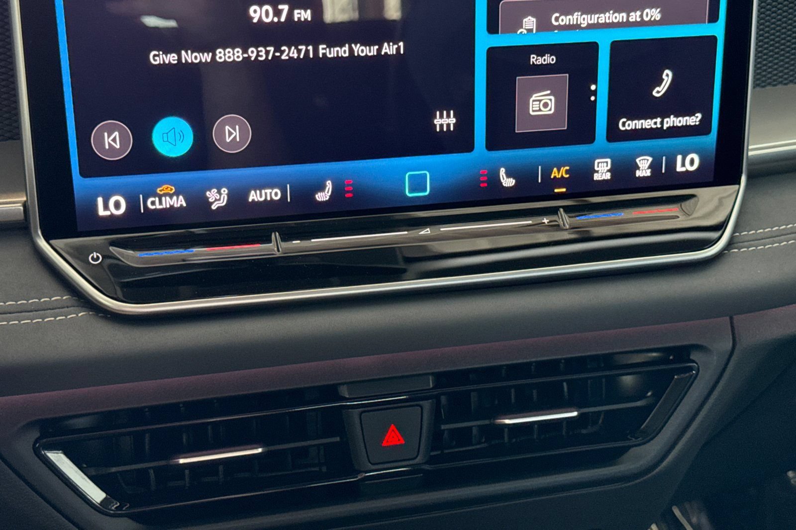 New 2026 Volkswagen Tiguan SE AWD/4WD image 19