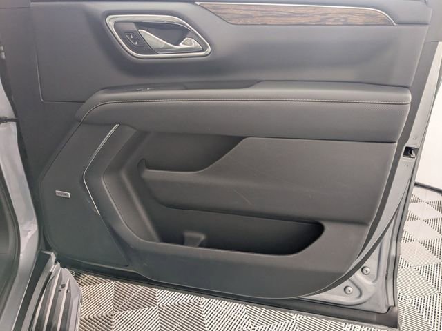 Used 2023 Chevrolet Tahoe Premier image 36