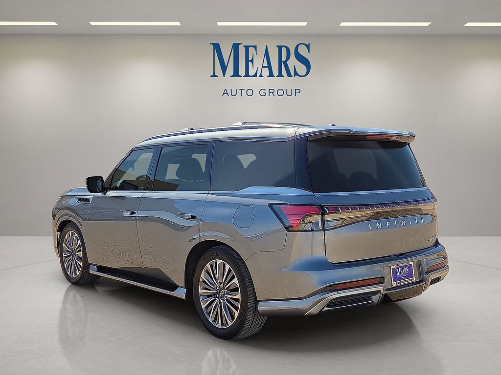 Used 2025 INFINITI QX80 Sensory image 3