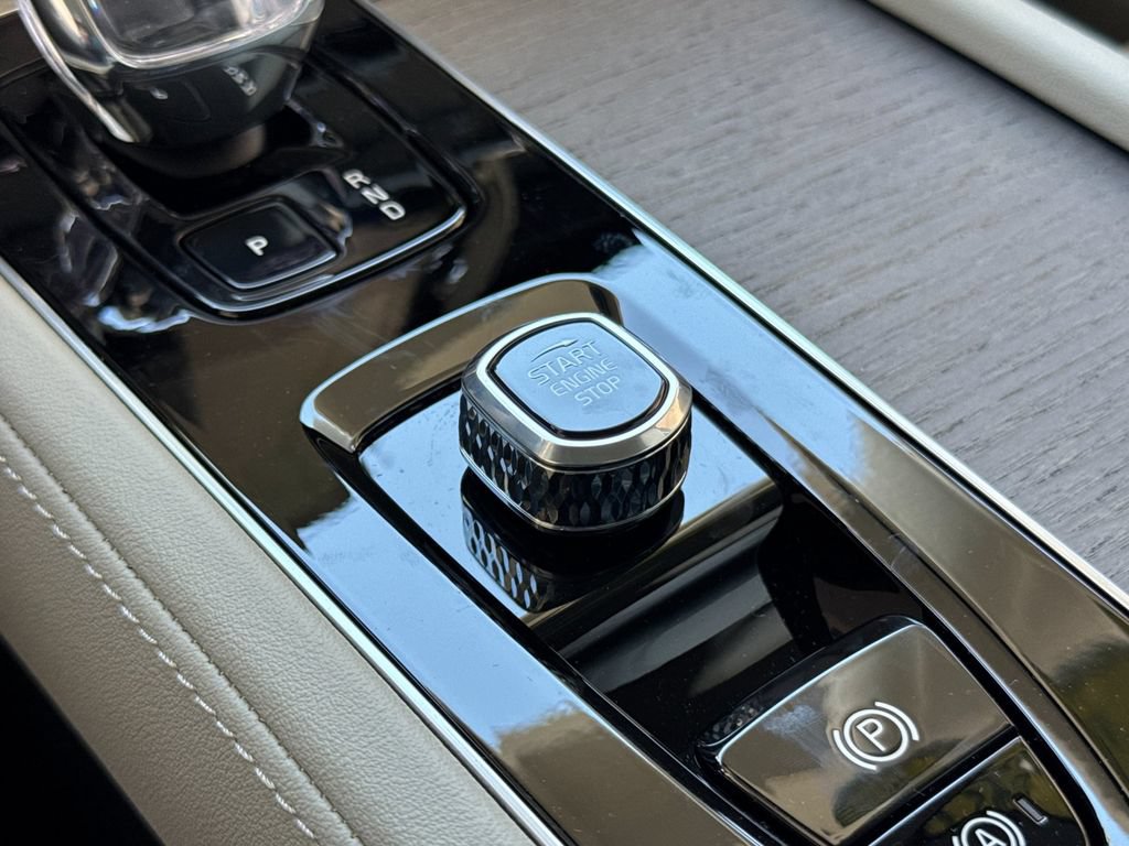 New 2026 Volvo XC90 T8 Ultra AWD/4WD image 23