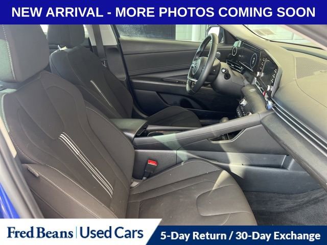 Used 2022 Hyundai Elantra SEL w/ Convenience Package image 5