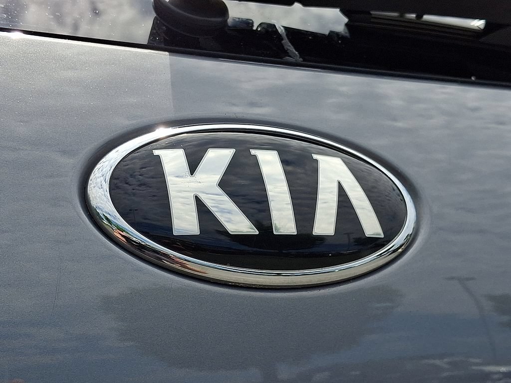 Used 2020 Kia Sorento S FWD image 30