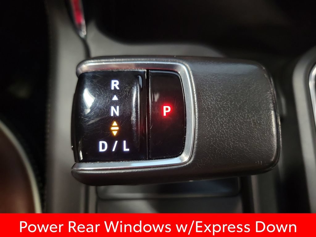 Used 2022 GMC Sierra 1500 Denali Ultimate AWD/4WD image 17