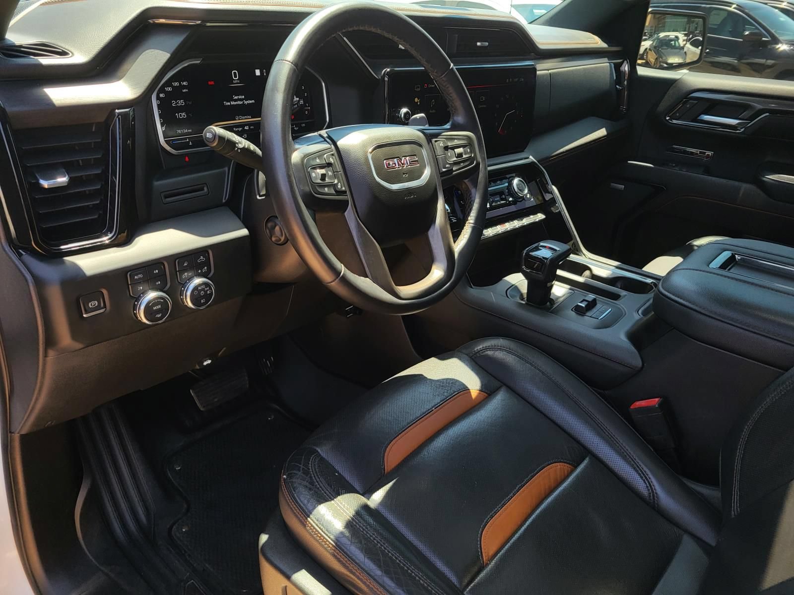 Used 2022 GMC Sierra 1500 AT4 w/ AT4 Premium Package AWD/4WD image 19