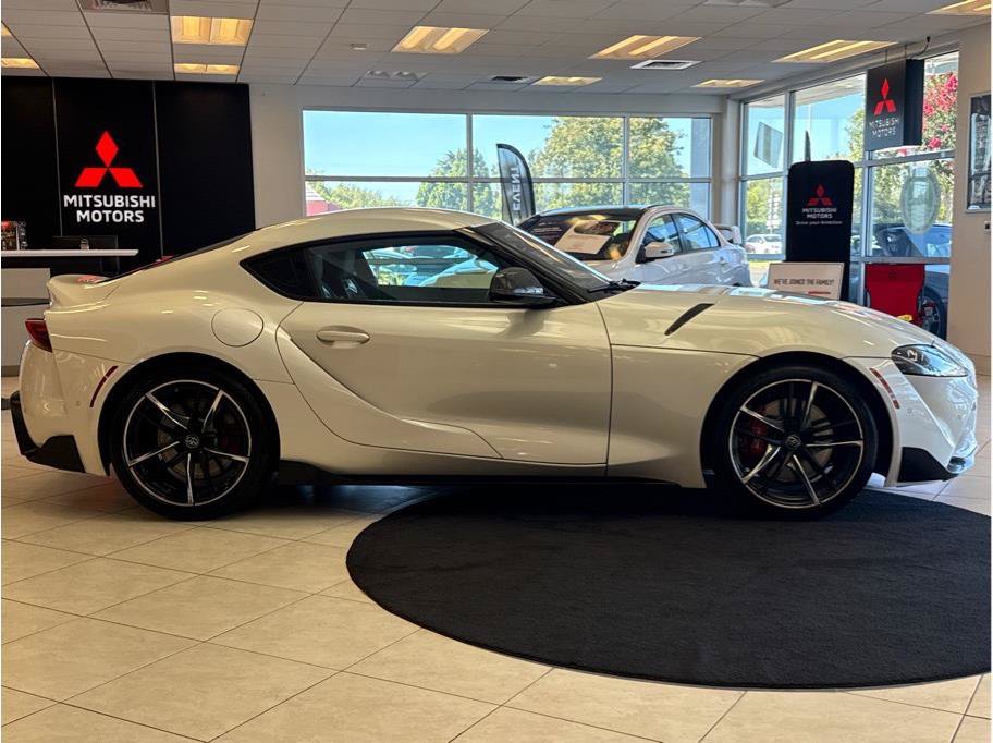 Used 2021 Toyota Supra Premium w/ Driver Assist Package RWD image 4