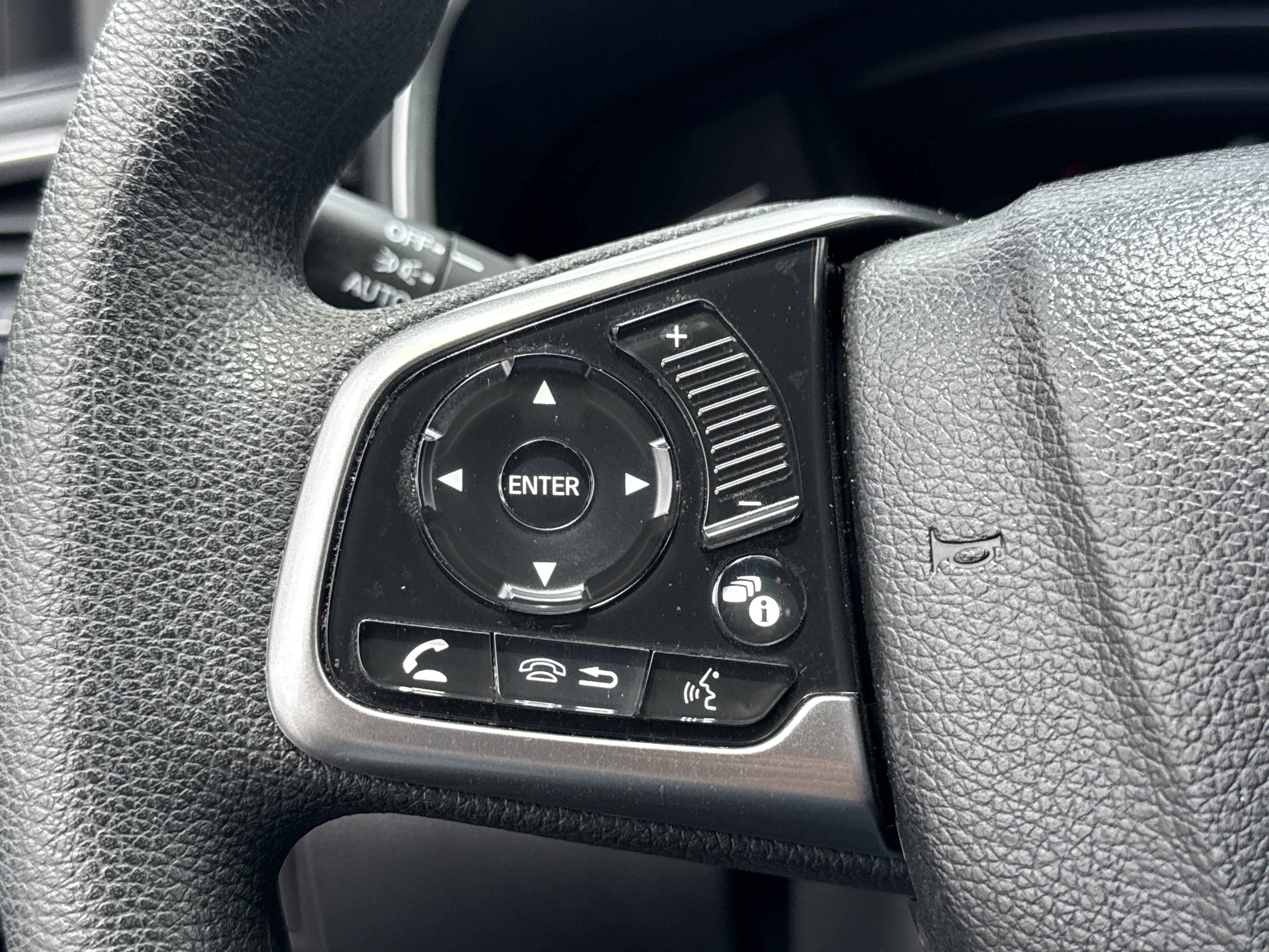 Certified 2018 Honda CR-V EX image 33