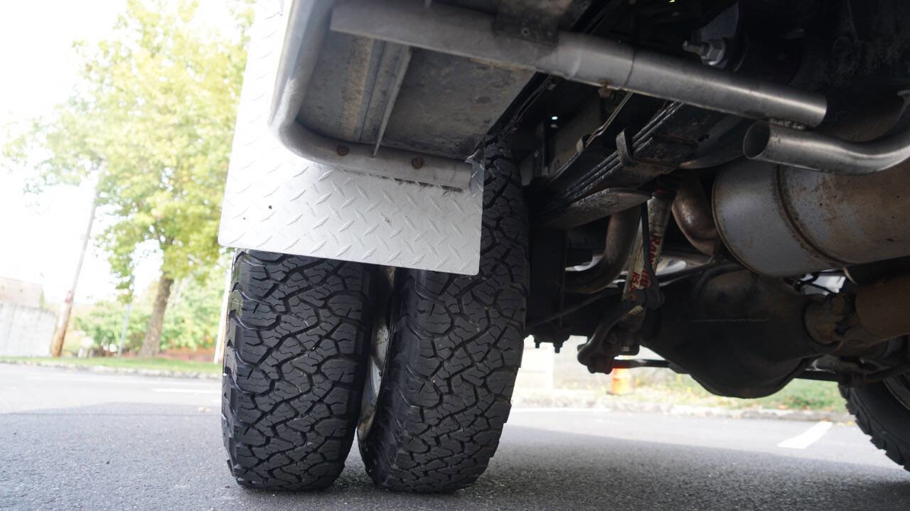 Used 1997 Dodge Ram 3500 Truck 4x4 Club Cab image 34