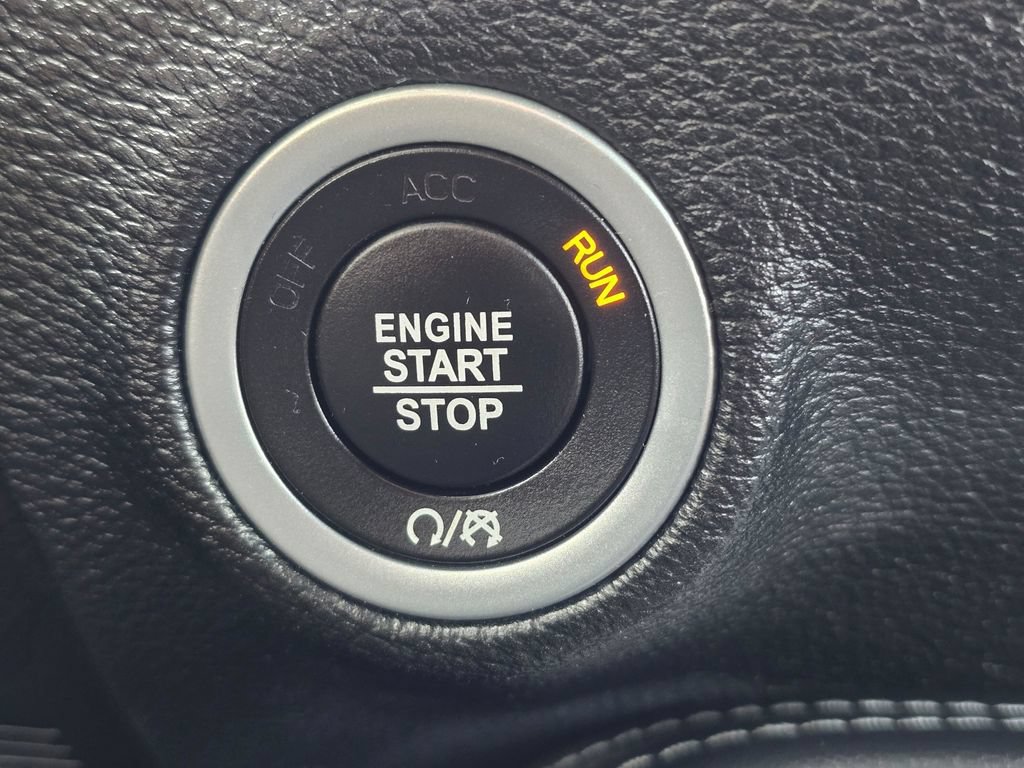 Used 2021 Dodge Challenger R/T RWD image 21