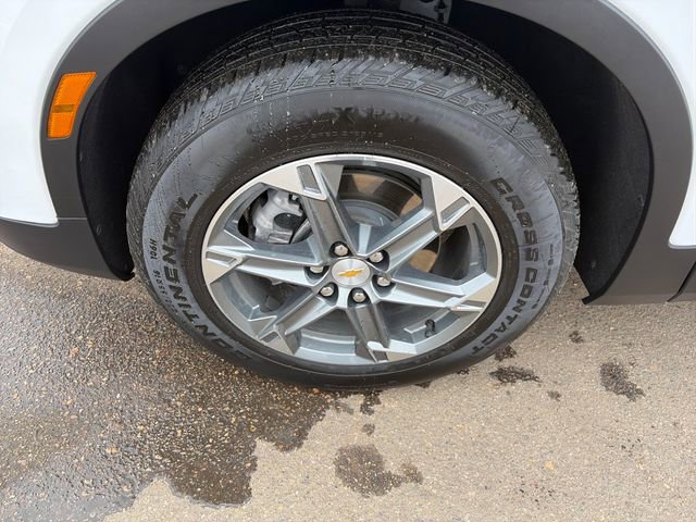 Used 2025 Chevrolet Blazer LT image 13