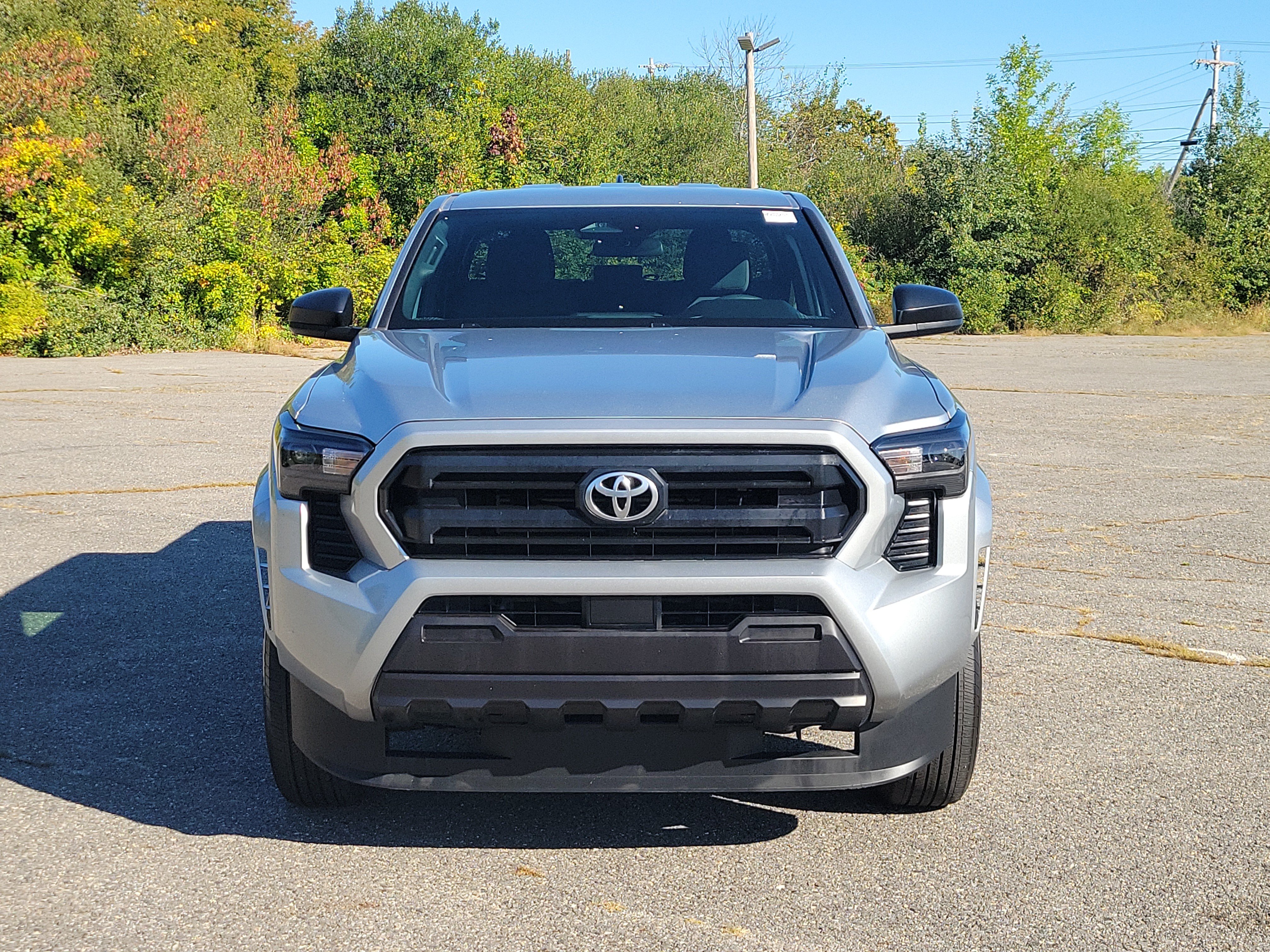 Used 2025 Toyota Tacoma SR RWD image 2