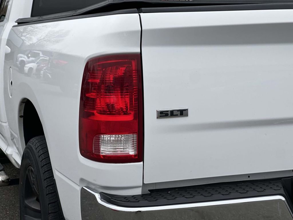 Used 2016 RAM 1500 Classic SLT image 10