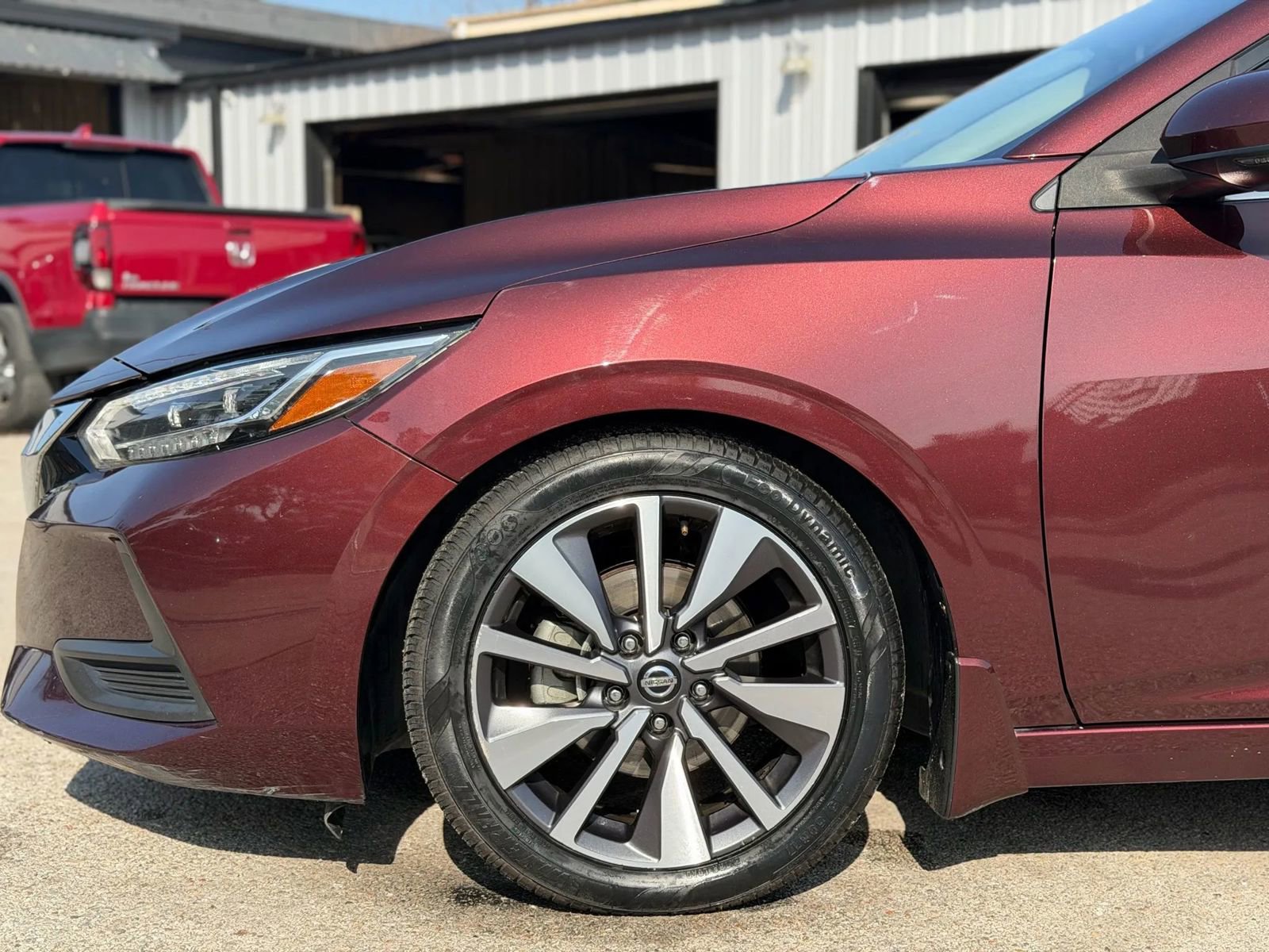 Used 2020 Nissan Sentra SV w/ SV Premium Package FWD image 34