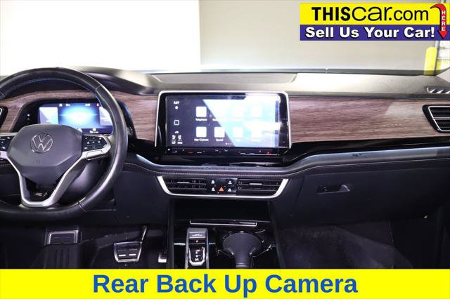 Used 2024 Volkswagen Atlas SEL Premium R-Line AWD/4WD image 25