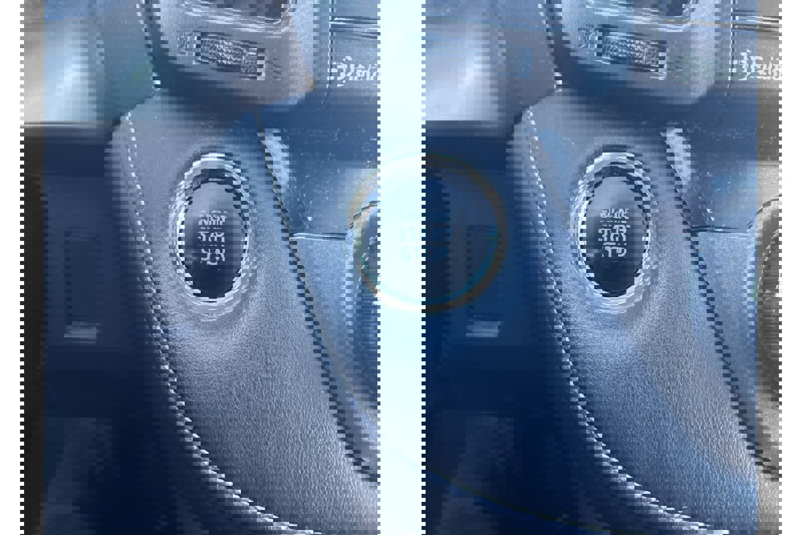 Used 2015 Toyota RAV4 Limited w/ Technology Package image 22