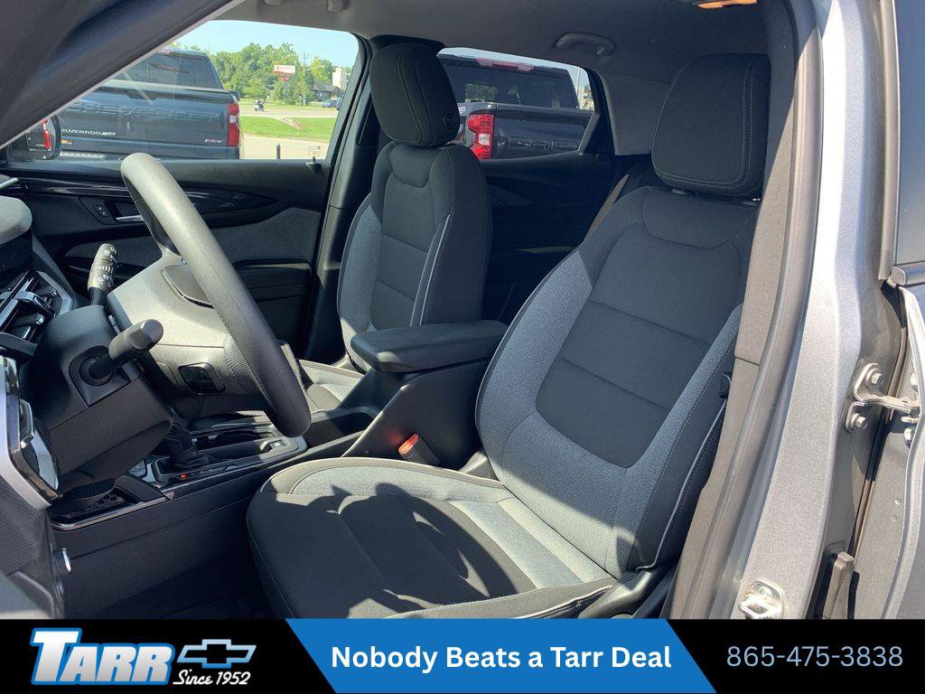 Used 2025 Chevrolet TrailBlazer LT AWD/4WD image 13