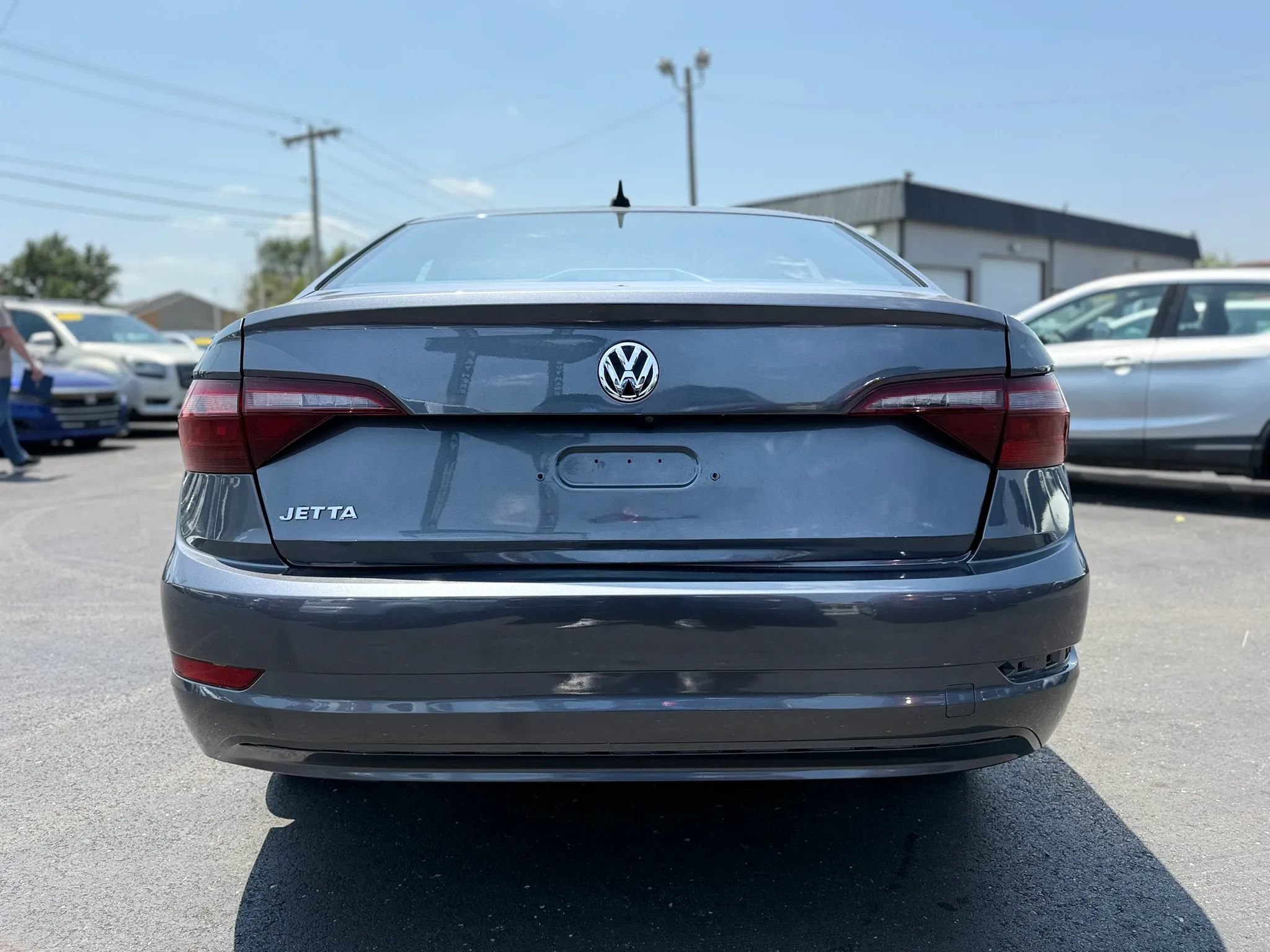 Used 2020 Volkswagen Jetta SEL Premium FWD image 4