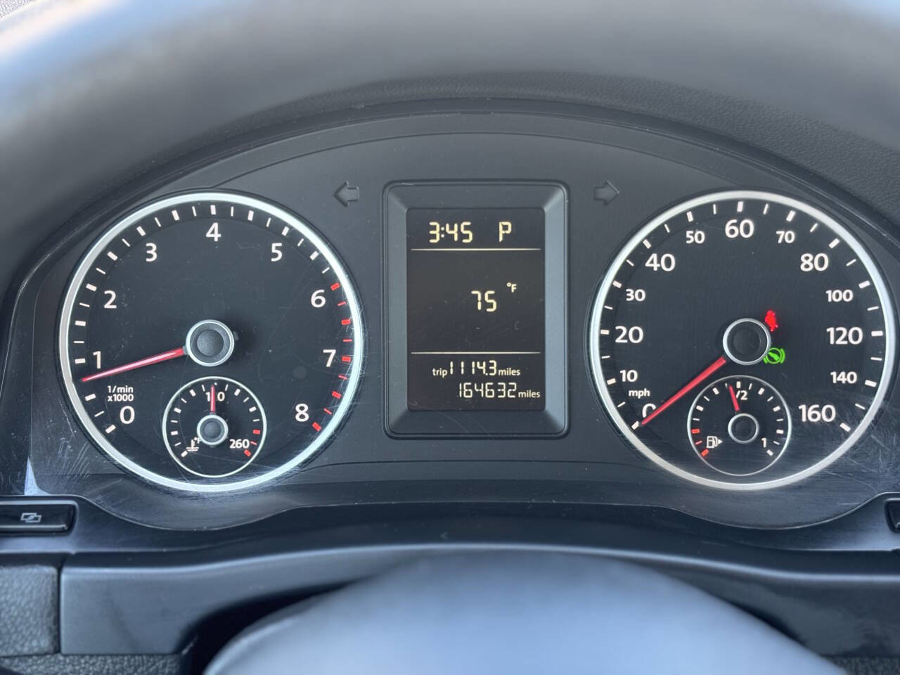 Used 2011 Volkswagen Tiguan S image 26