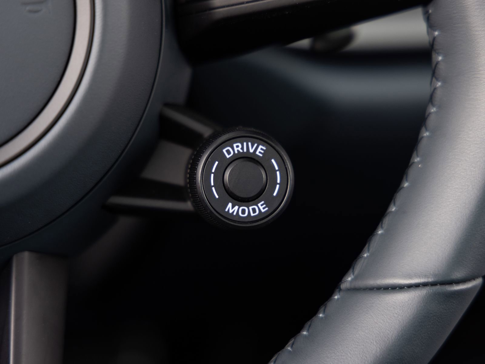 Certified 2024 Porsche 911 Carrera image 15