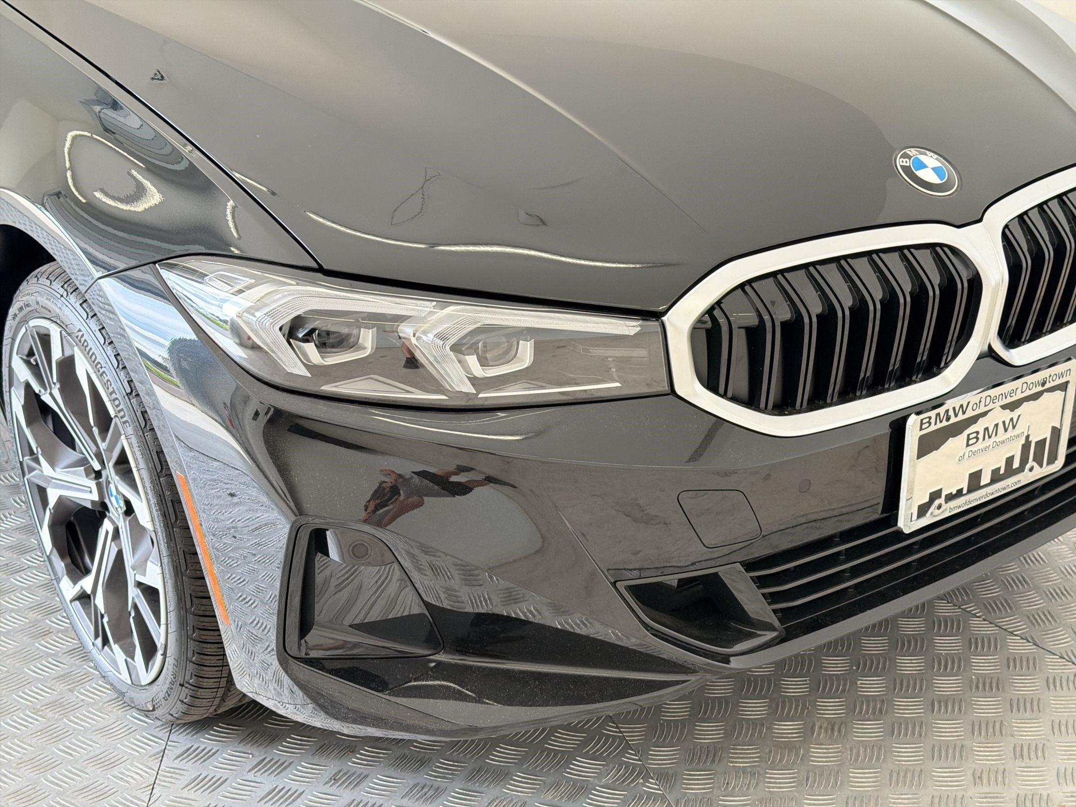 New 2026 BMW 330i xDrive Sedan w/ Premium Package AWD/4WD image 11