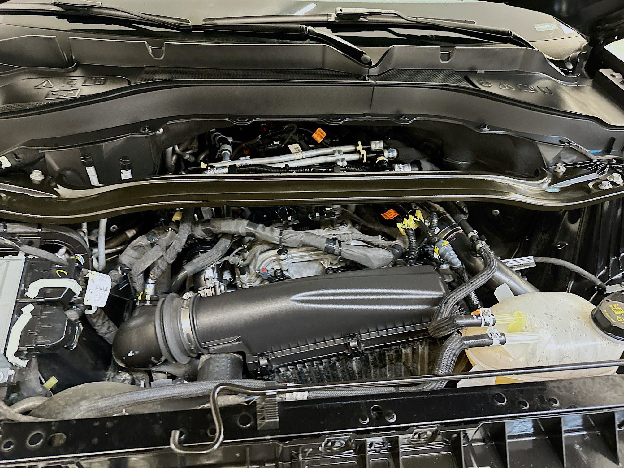 Used 2025 Ford Explorer Platinum w/ LUX Leather Package image 37