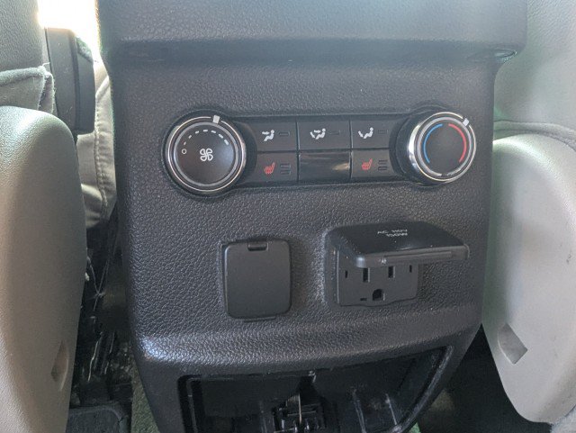 Used 2014 Ford Explorer Limited w/ Equipment Group 301A AWD/4WD image 26