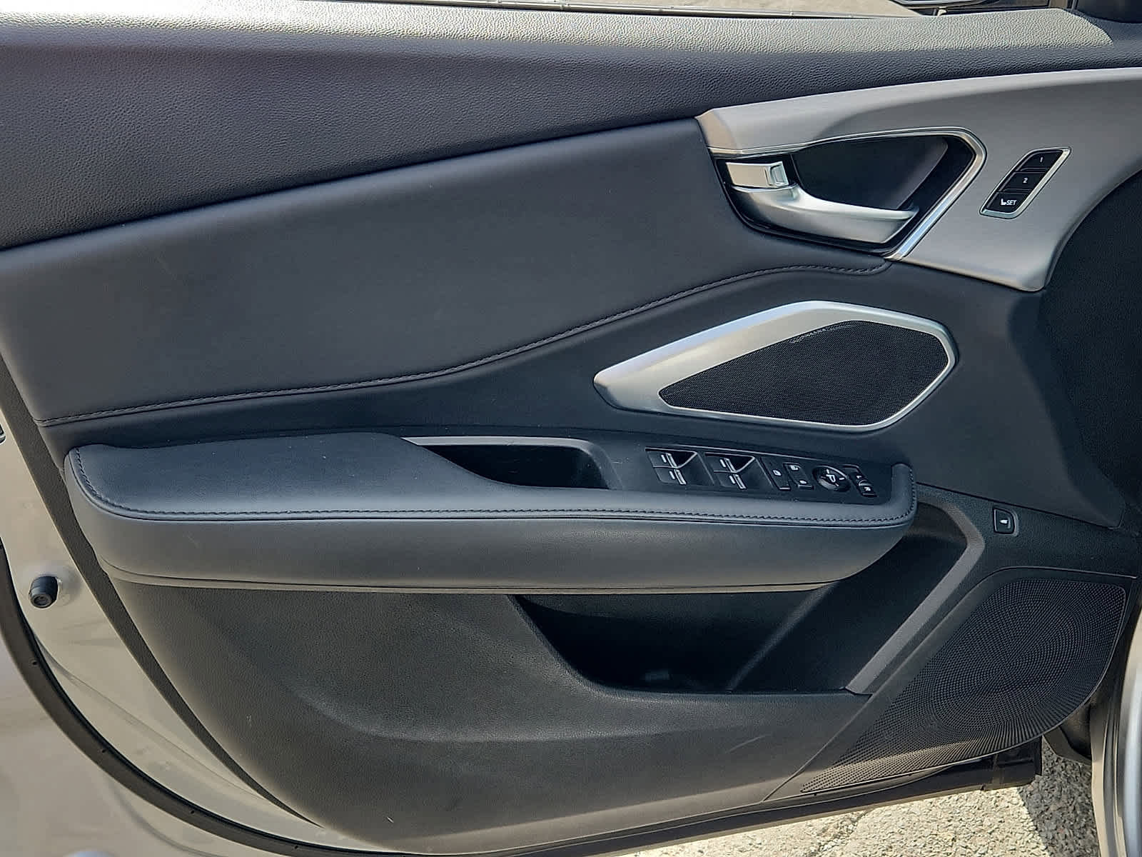 Used 2023 Acura RDX AWD image 13