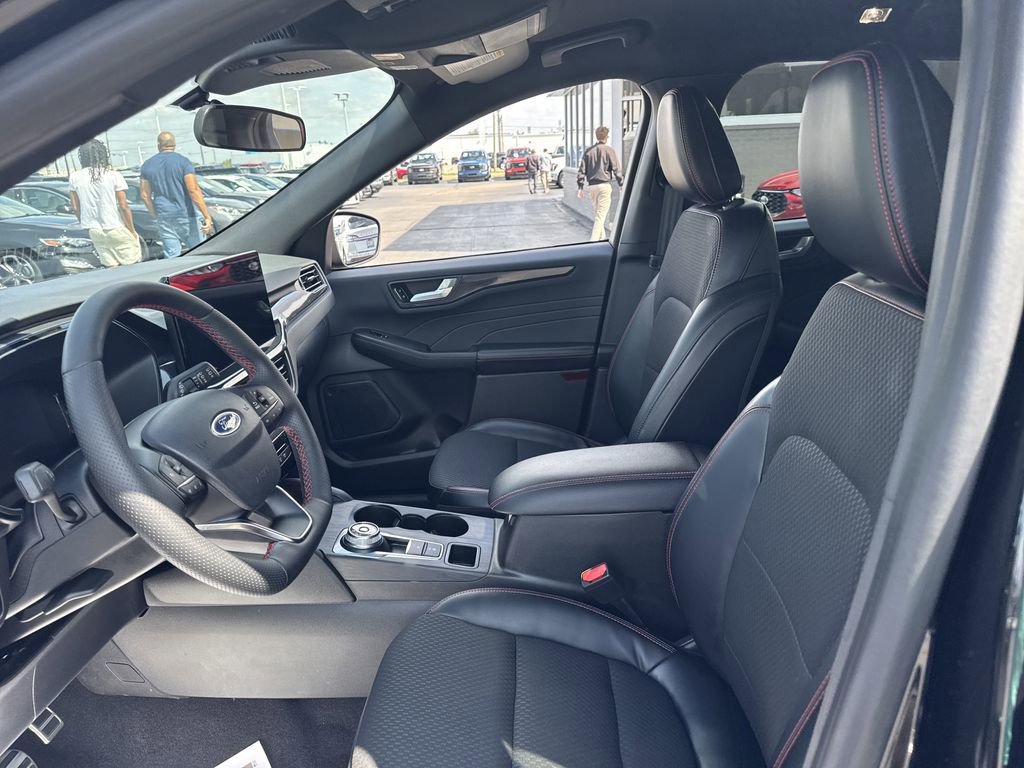 Certified 2023 Ford Escape ST-Line image 20