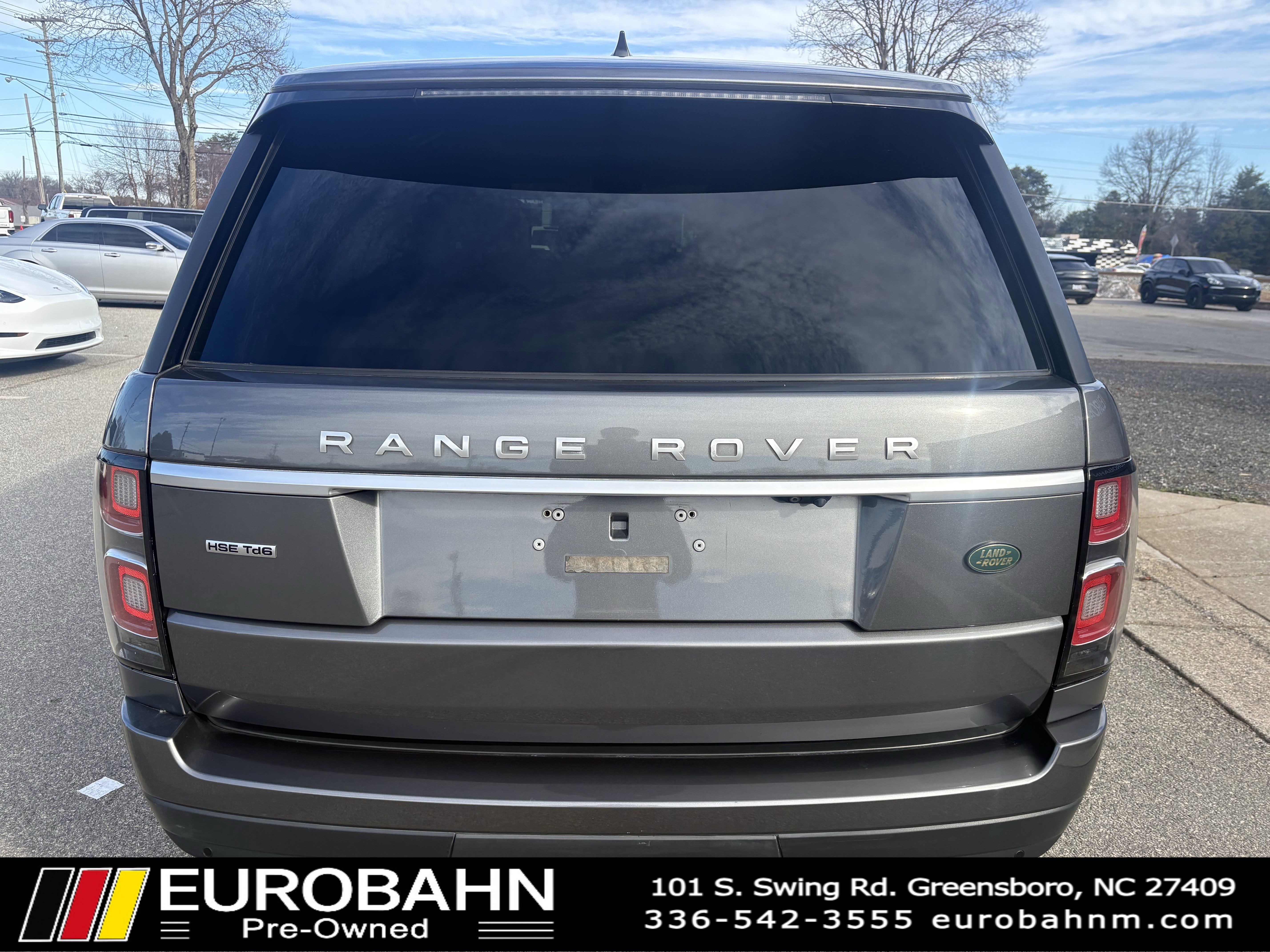 Used 2018 Land Rover Range Rover HSE image 4