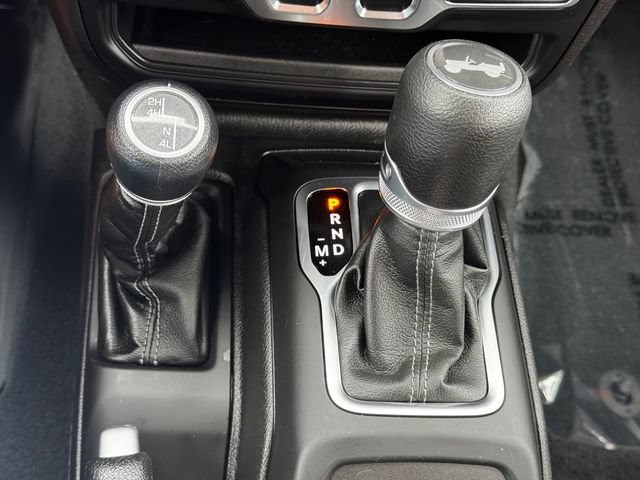 Certified 2025 Jeep Wrangler Sport AWD/4WD image 36