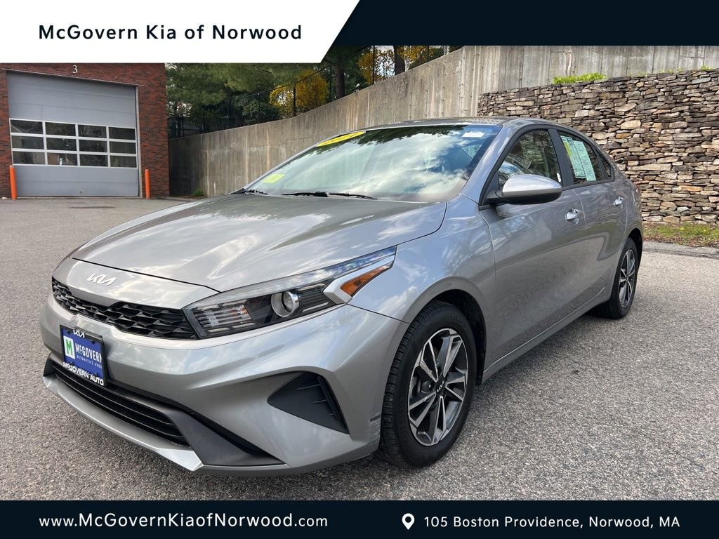 Certified 2024 Kia Forte LXS FWD image 1