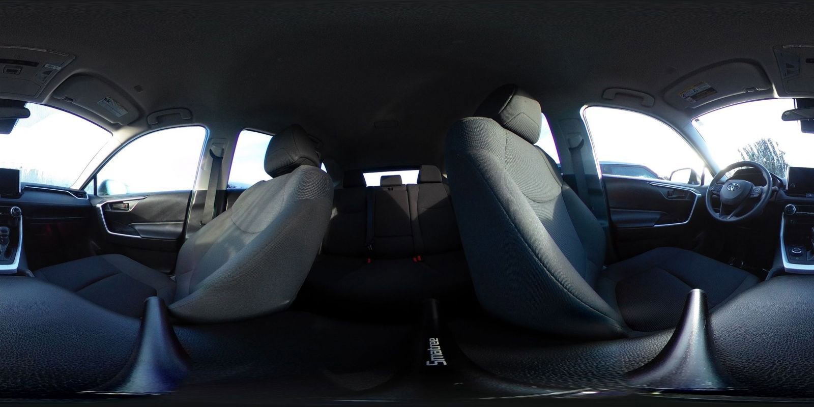 Used 2025 Toyota RAV4 LE image 41