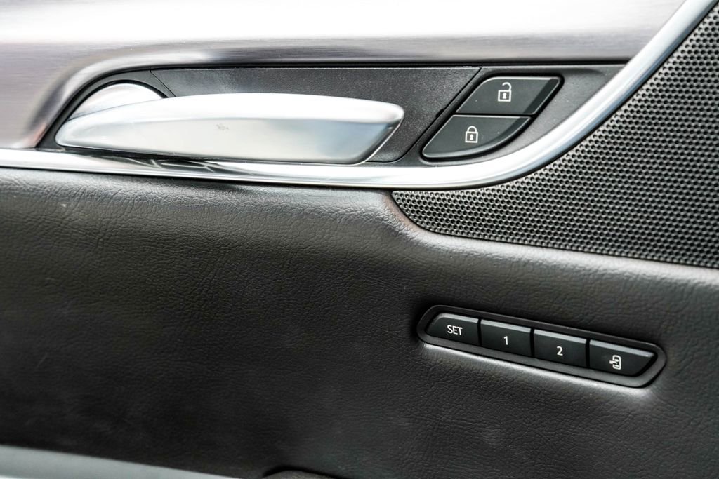 Used 2019 Cadillac XT5 Premium Luxury image 43